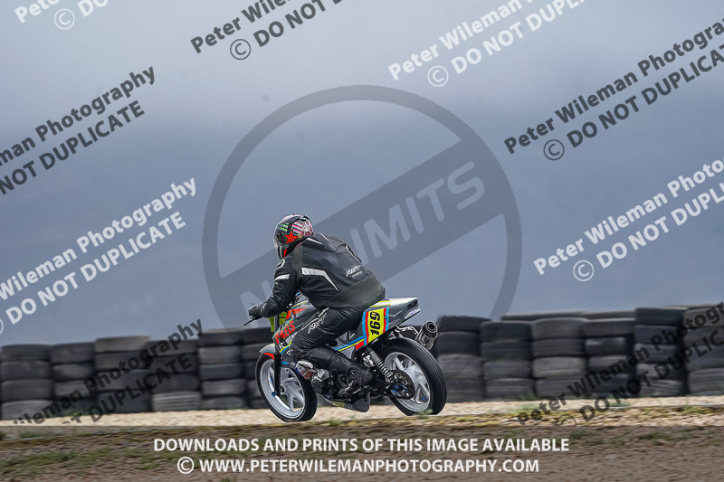 cadwell no limits trackday;cadwell park;cadwell park photographs;cadwell trackday photographs;enduro digital images;event digital images;eventdigitalimages;no limits trackdays;peter wileman photography;racing digital images;trackday digital images;trackday photos